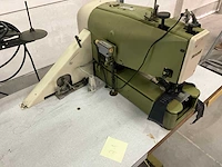 Rimoldi knoopsgatenmachine type 800-150 - afbeelding 4 van  8