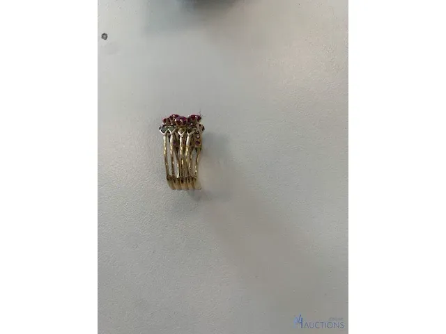 Ring in goudkleurige uitvoering - afbeelding 4 van  7