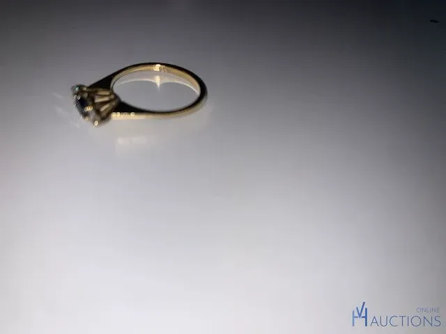 Ring in goudkleurige uitvoering - afbeelding 2 van  6