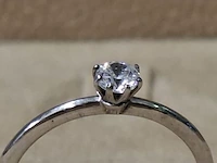 Ring met 1 steentje - afbeelding 2 van  2