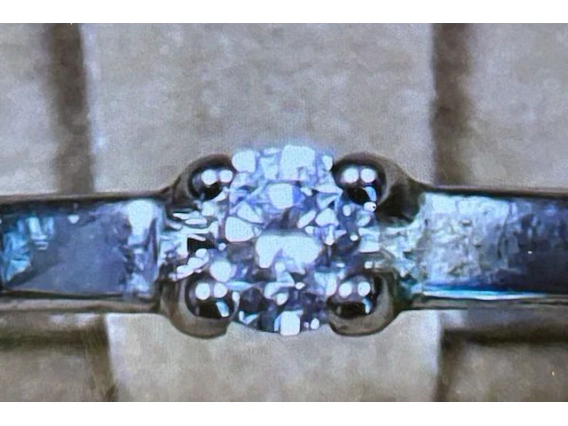 Ring met steentje - afbeelding 3 van  5