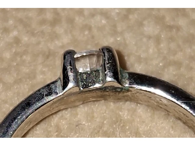 Ring met steentje - afbeelding 4 van  5