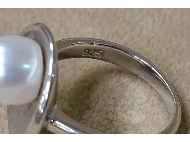 Ring met zoetwaterparel - afbeelding 3 van  4
