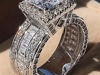 Ring - afbeelding 1 van  1