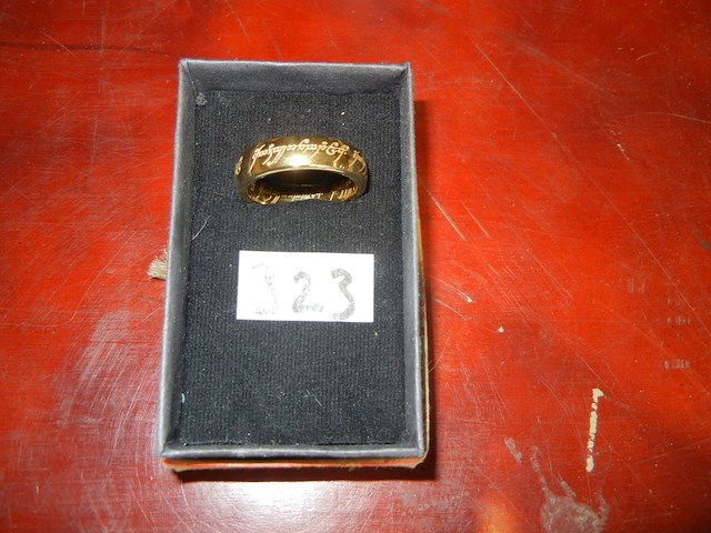 Ring - afbeelding 1 van  2