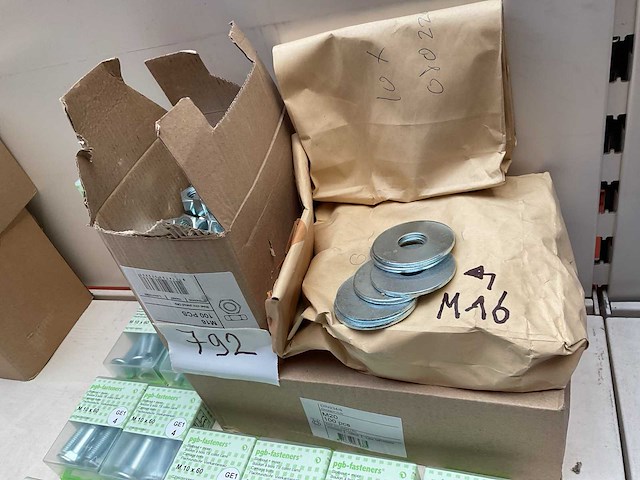 Ringen moeren houtbouten - afbeelding 4 van  6