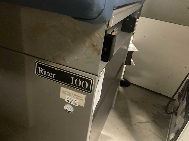 Ritter 100 gynaecologische stoel - afbeelding 3 van  4