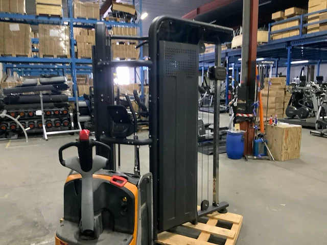 Rivki dual adjustable pulley krachtstation - afbeelding 7 van  7