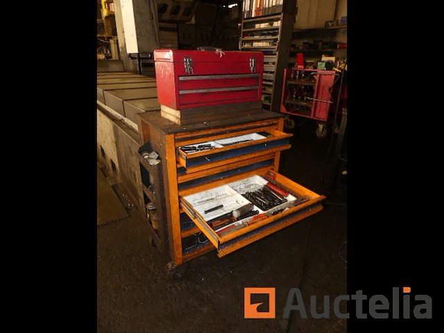 Rivolta tnc 320 cnc boormachine met bewegend statief en accessoires - afbeelding 15 van  36