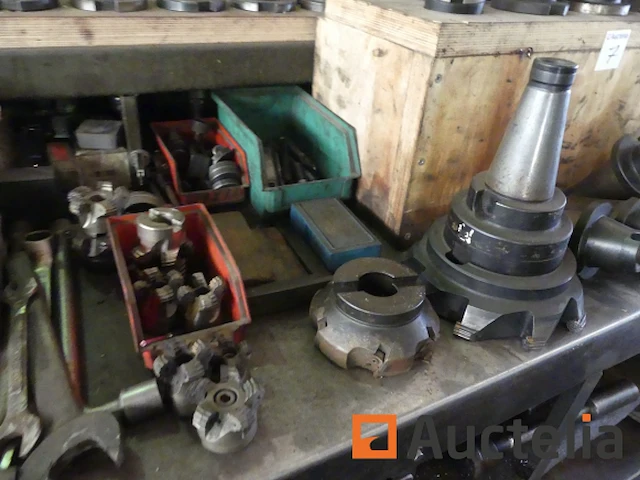 Rivolta tnc 320 cnc boormachine met bewegend statief en accessoires - afbeelding 26 van  36