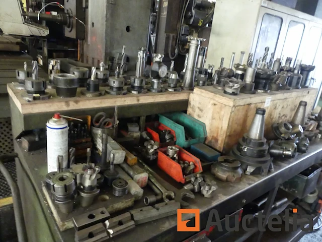 Rivolta tnc 320 cnc boormachine met bewegend statief en accessoires - afbeelding 31 van  36