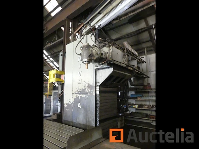 Rivolta tnc 320 cnc boormachine met bewegend statief en accessoires - afbeelding 33 van  36
