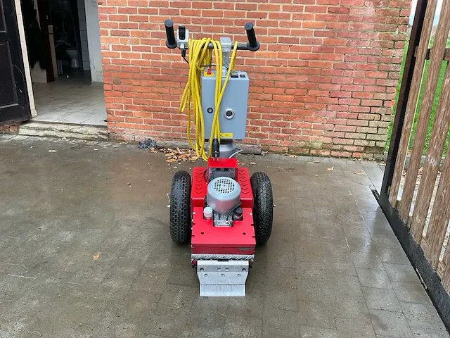 Ro-2 industriële vloerstripper - afbeelding 1 van  5
