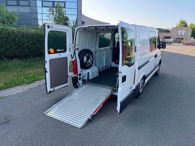 Ro-rampe - 2004 - rolstoel - afbeelding 2 van  4