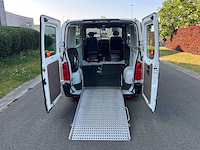 Ro-rampe - 2004 - rolstoel - afbeelding 3 van  4