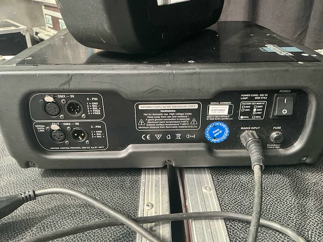 Robe color wash 575 moving head - afbeelding 4 van  18