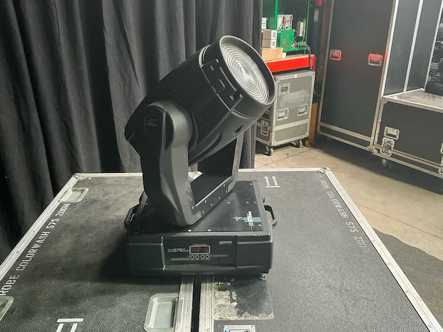 Robe color wash 575 moving head - afbeelding 18 van  18