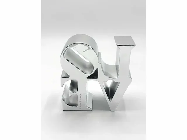 Robert indiana (na) - liefde sculptuur - afbeelding 3 van  6