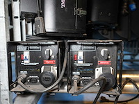 Robert juliat - 3 x pierrot snx414 + 2 x ballast - afbeelding 2 van  2