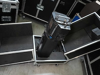 Robert juliat - 710sx - projectorprofiel rob. juliat 710 sx 10° > 25° 230 v 2000 w - afbeelding 2 van  2