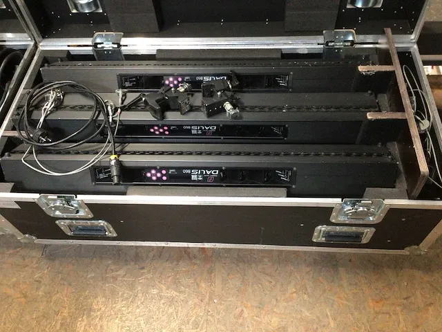 Robert juliat - dalys 860 - led (6x) - afbeelding 3 van  3