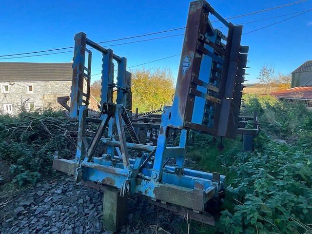 Robert scavenger verticuteermachine - afbeelding 1 van  12