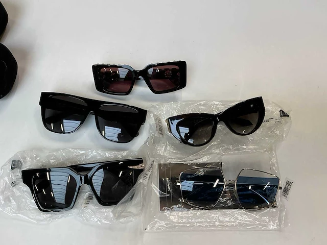 Roberto cavalli zonnebril (5x) - afbeelding 2 van  8