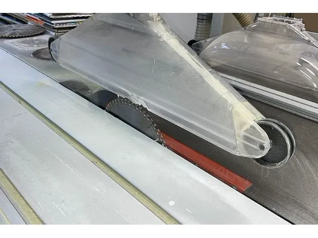 Robland paneelzaagmachine - afbeelding 19 van  24