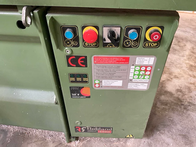 Robland z320 paneelcirkelzaagmachine - afbeelding 7 van  10