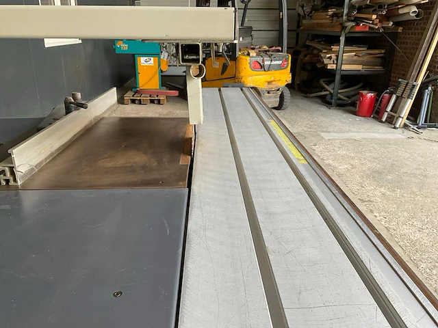 Robland z320 paneelcirkelzaagmachine - afbeelding 6 van  10