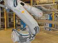 Robot abb ab + 2 rotating platform + brushing machine + belt conveyor - afbeelding 4 van  10