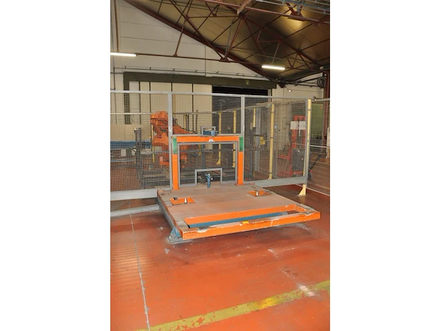 Robot abb incl. loading station & belt conveyor - afbeelding 8 van  8