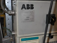 Robot abb - afbeelding 4 van  10