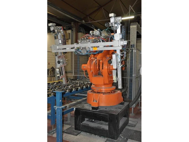 Robot abb - afbeelding 5 van  10