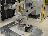 Robot abb - afbeelding 4 van  4