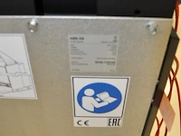 Robot abb - afbeelding 2 van  4