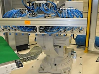 Robot abb - afbeelding 3 van  4