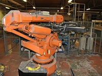 Robot abb - afbeelding 3 van  5