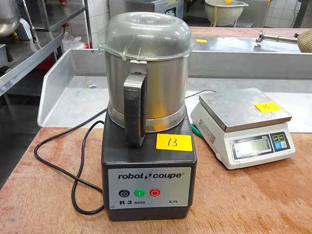 Robot coupe cutter r 3 3000 - afbeelding 1 van  1
