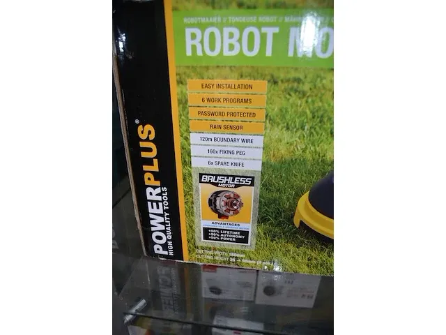 Robotmaaier powerplus powxg6305 18li-ion 2.5af max. 500m2 met toebehoren en lader nieuw in doos - afbeelding 7 van  13