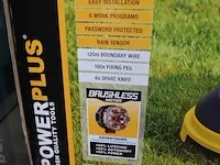 Robotmaaier powerplus powxg6305 18li-ion 2.5af max. 500m2 met toebehoren en lader nieuw in doos - afbeelding 7 van  13