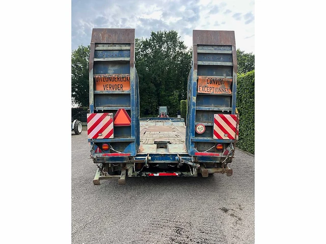 Robuste kaiser - 4-asser (1+3) - dieplader - afbeelding 15 van  20