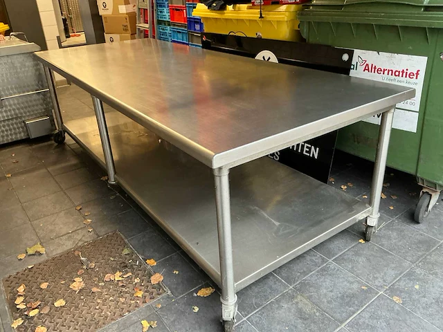 Robuuste rvs werktafel - afbeelding 4 van  5