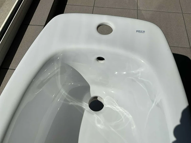 Roca bidet - afbeelding 3 van  4