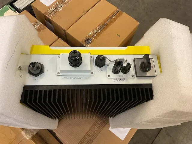 Rocoma sunwave 3000 omvormer - afbeelding 6 van  7