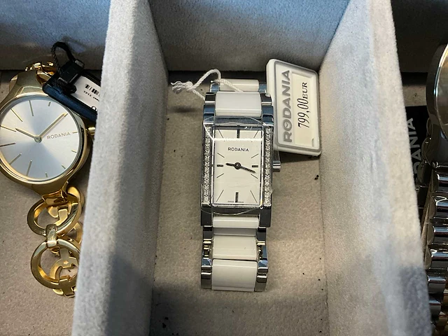 Rodania diverse horloges (50x) - afbeelding 15 van  20