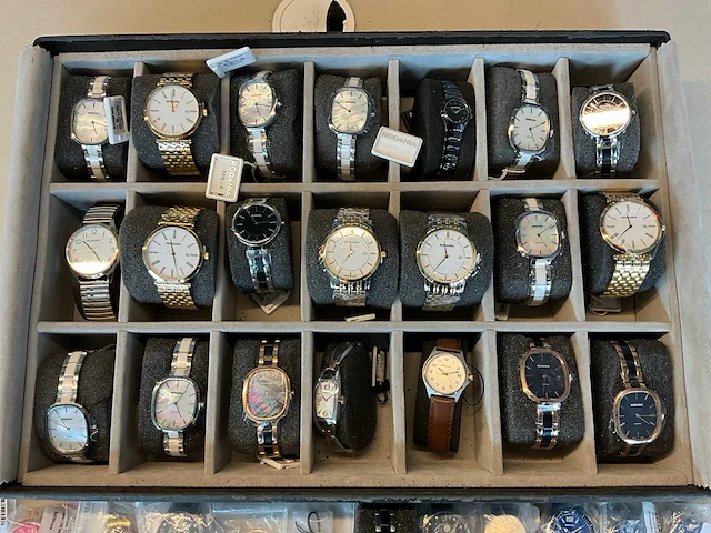 Rodania diverse horloges (50x) - afbeelding 9 van  16