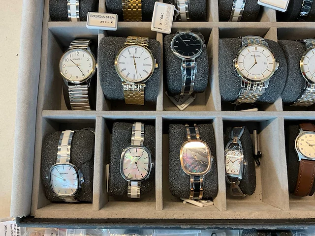 Rodania diverse horloges (50x) - afbeelding 13 van  16