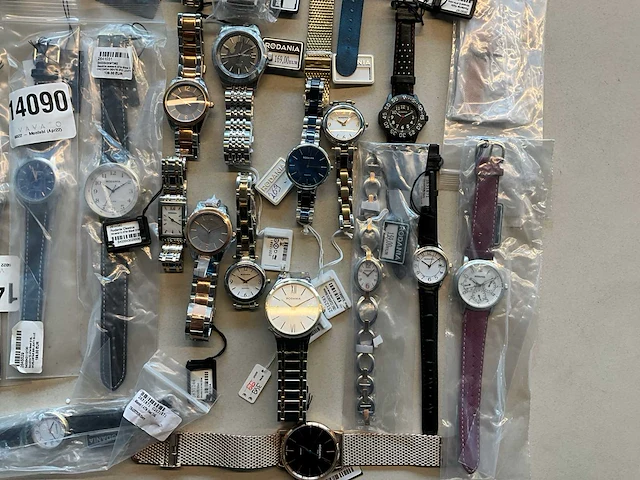 Rodania diverse horloges (50x) - afbeelding 4 van  13