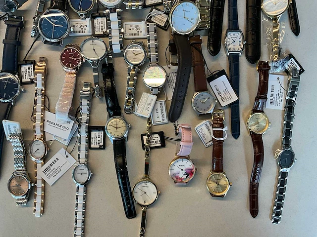 Rodania diverse horloges (50x) - afbeelding 2 van  33